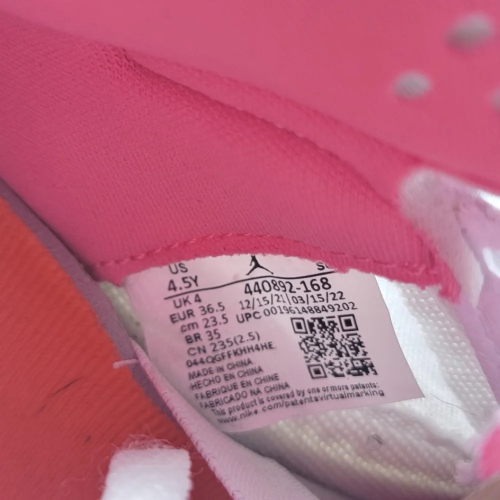Jordan safety retro color